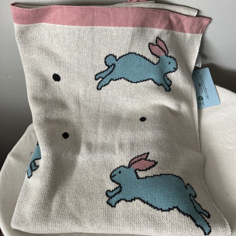 KassaDecor by KASSATEX Knit Throw Blanket Playful Bunny Rabbit Nursery Cotton